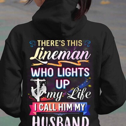 There’s This Lineman Who Lights Up my Life